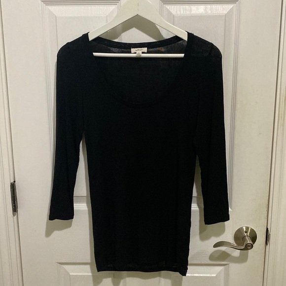 Aritzia Tops - Aritzia Wilfred Women’s scoop neck top Wool blend Size Medium